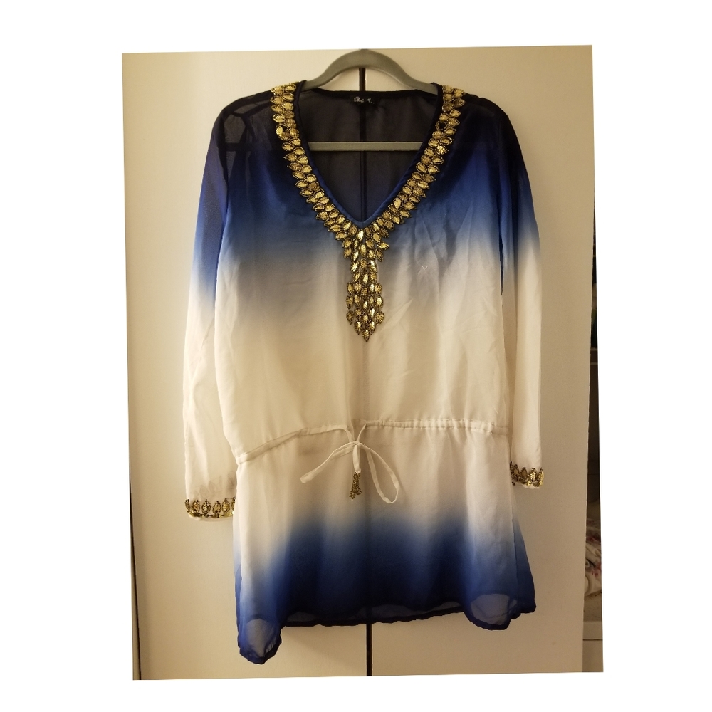 Pretty swimsuit beach cover up